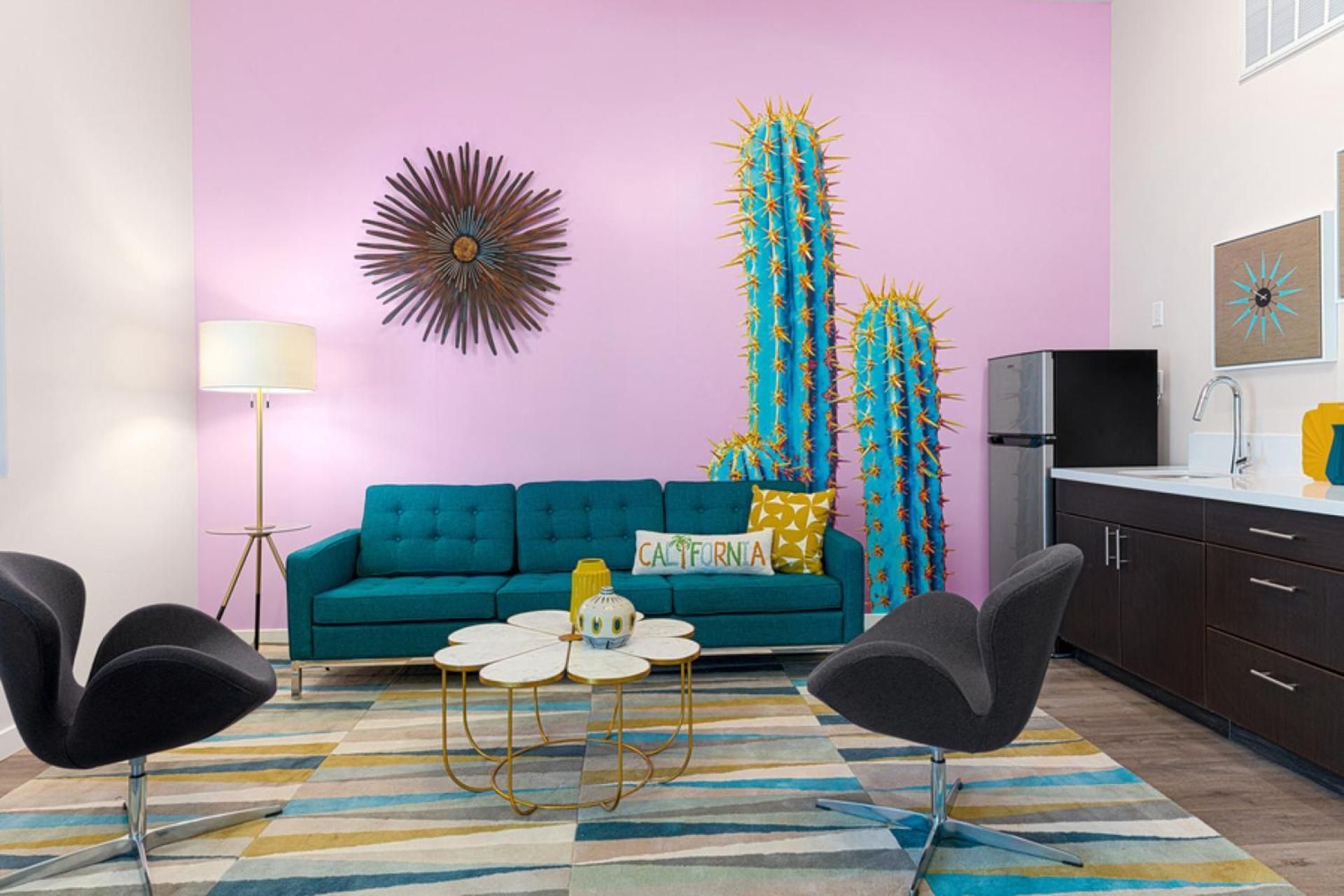 Deluxe King Suite
