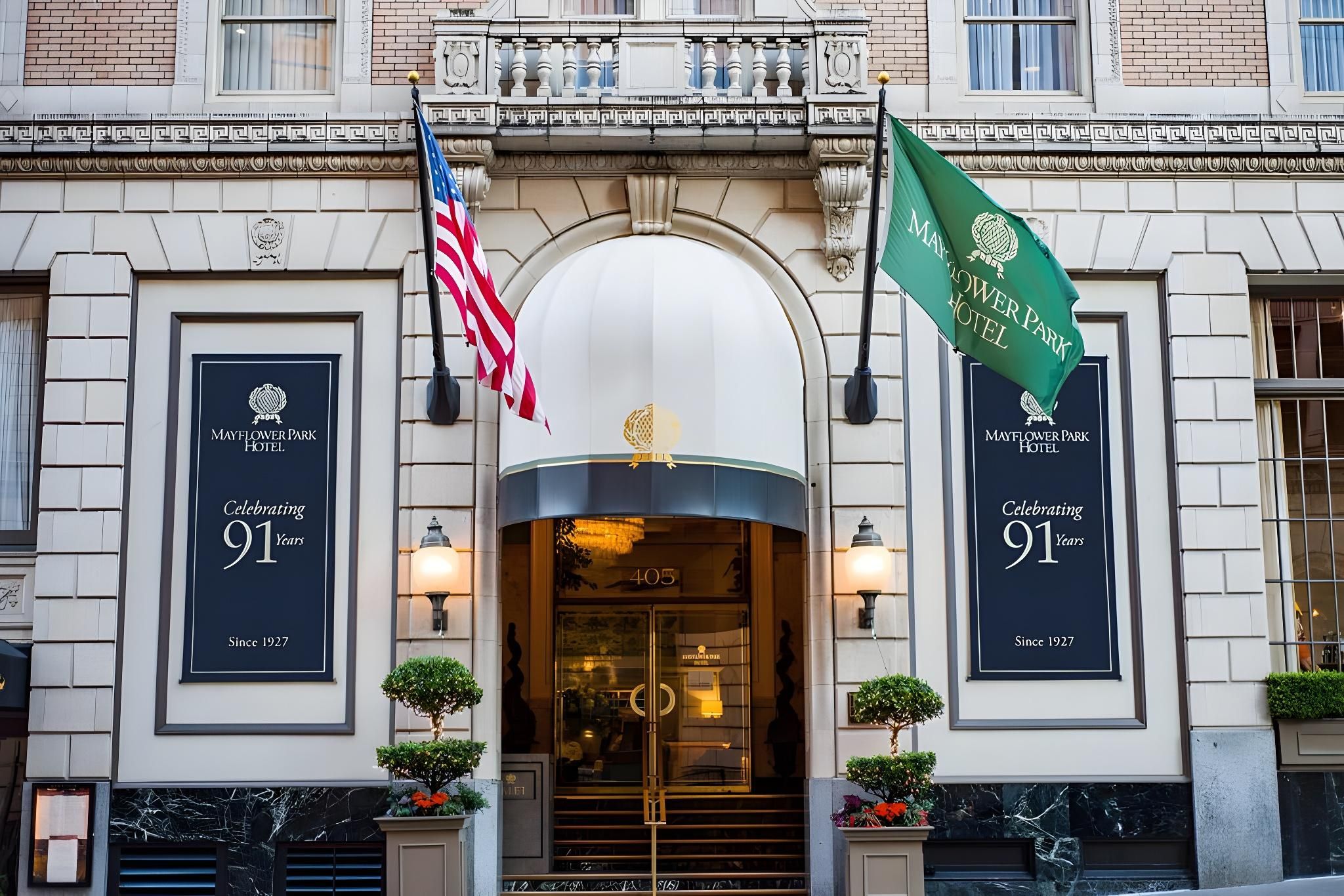 Mayflower Park Hotel