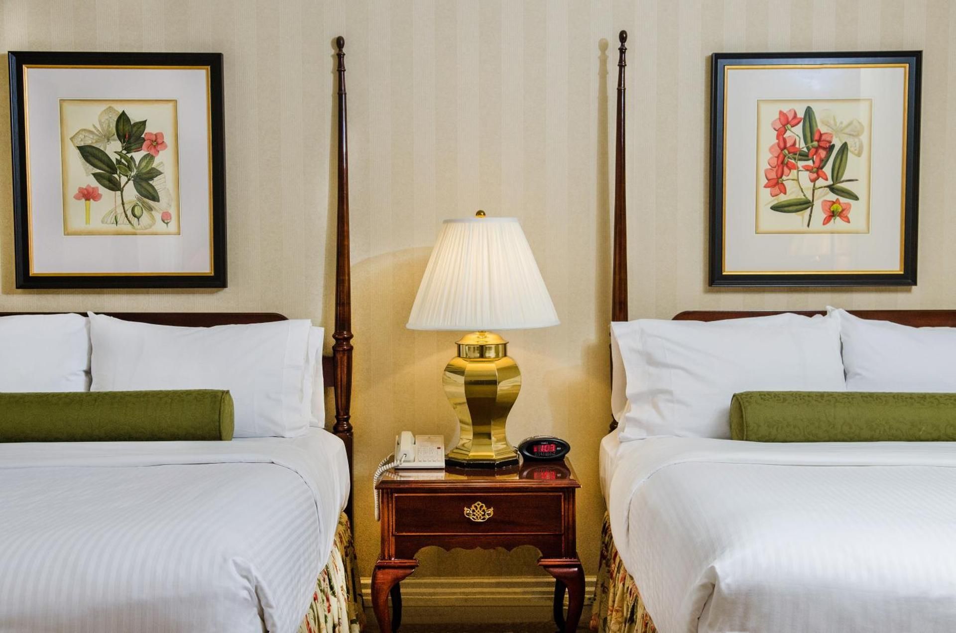 Standard Queen Room with Two Queen Beds