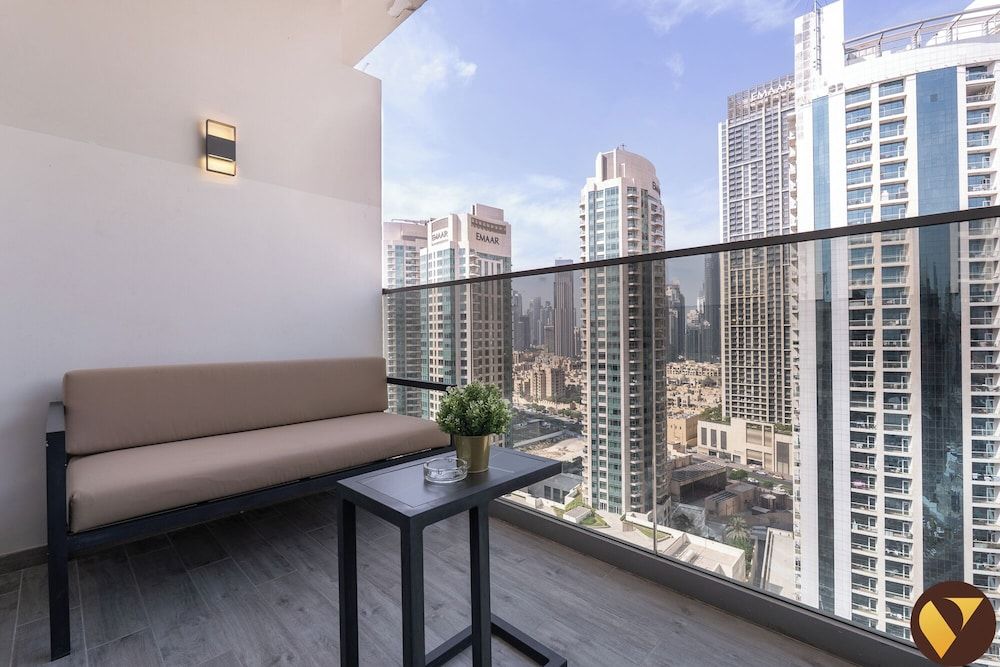 Downtown close to Burj Khalifa Dubai Mal Studio, Balcony, City View 13