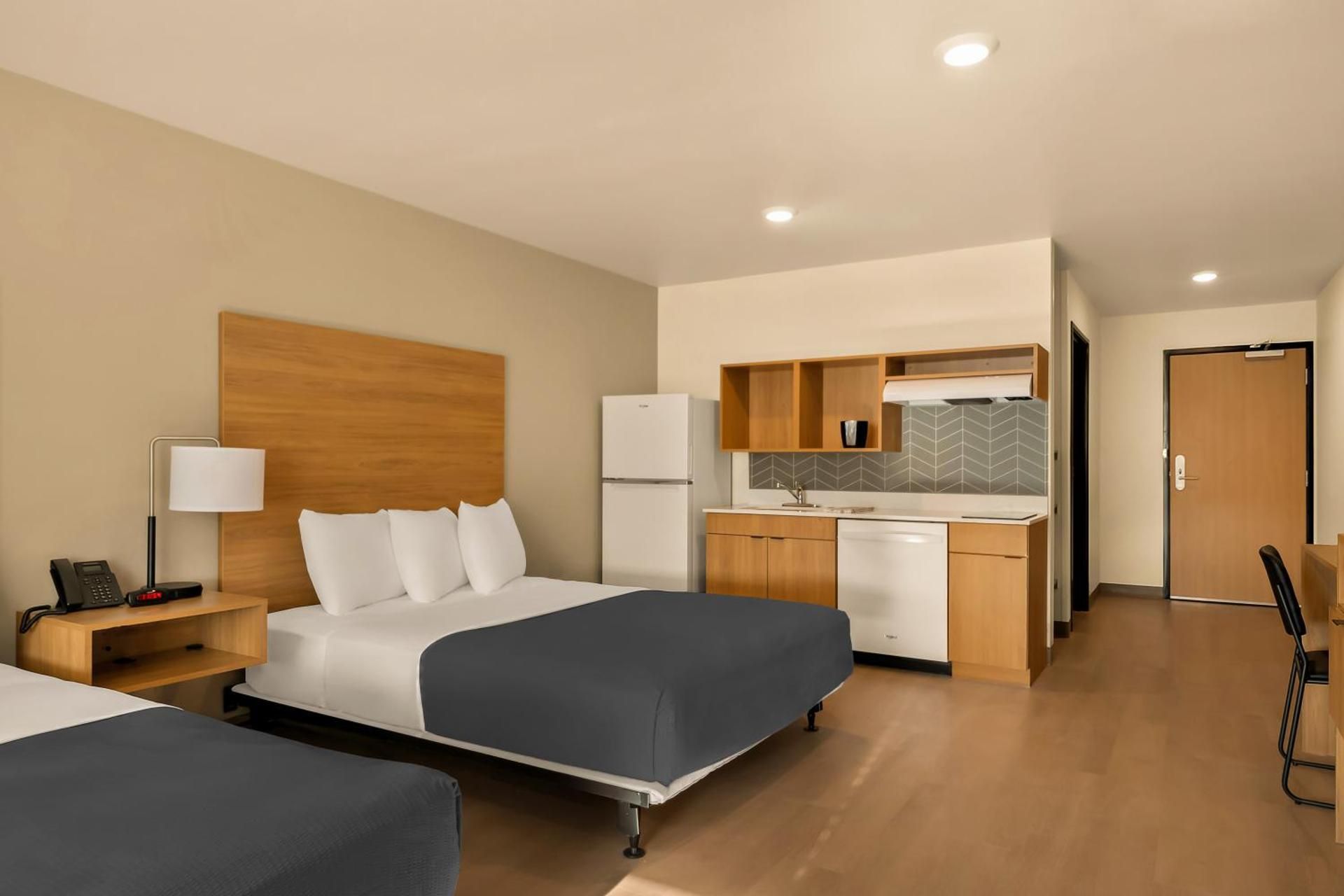 Queen Room - Disability Access