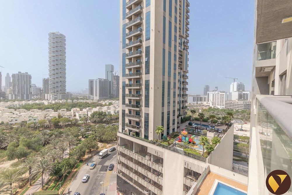 Stylish Peaceful in JVC full Amenities