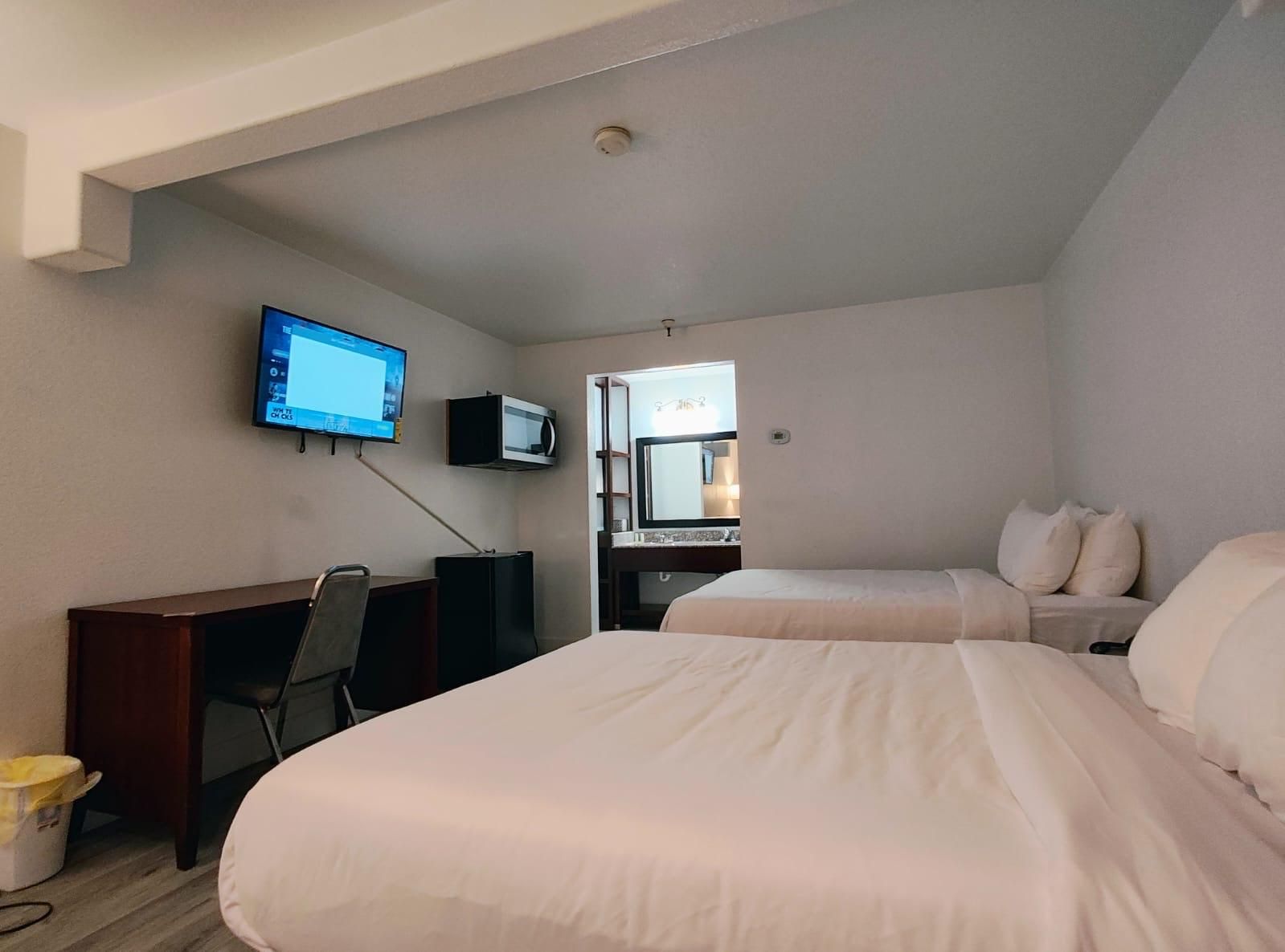 Rancho Cordova Inn 2 Queen Beds 3