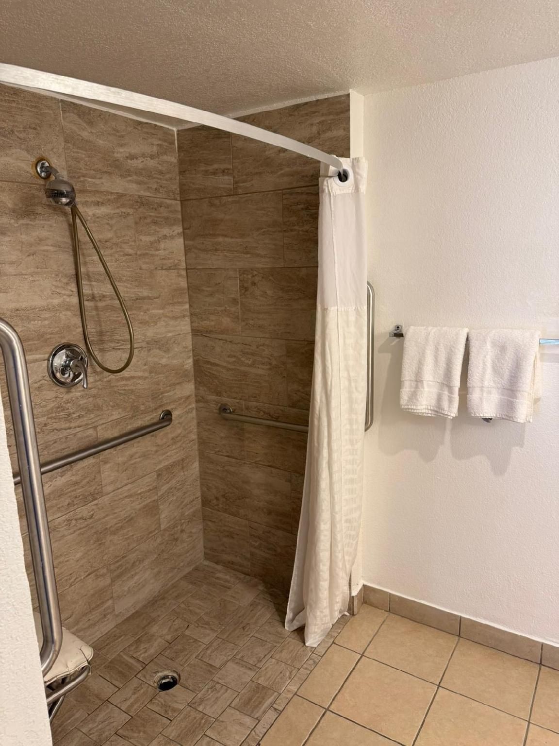 Rancho Cordova Inn 1 Queen Bed 2