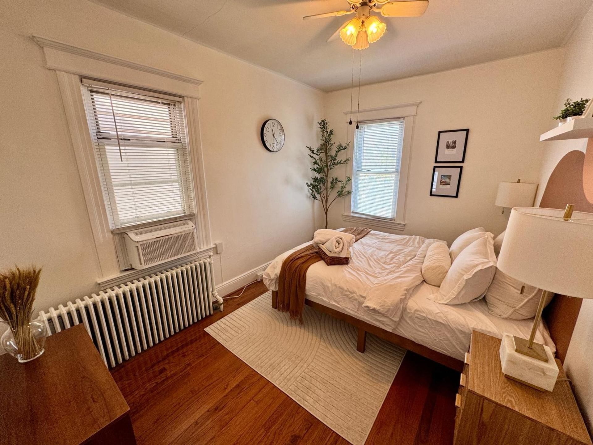 Queen Room