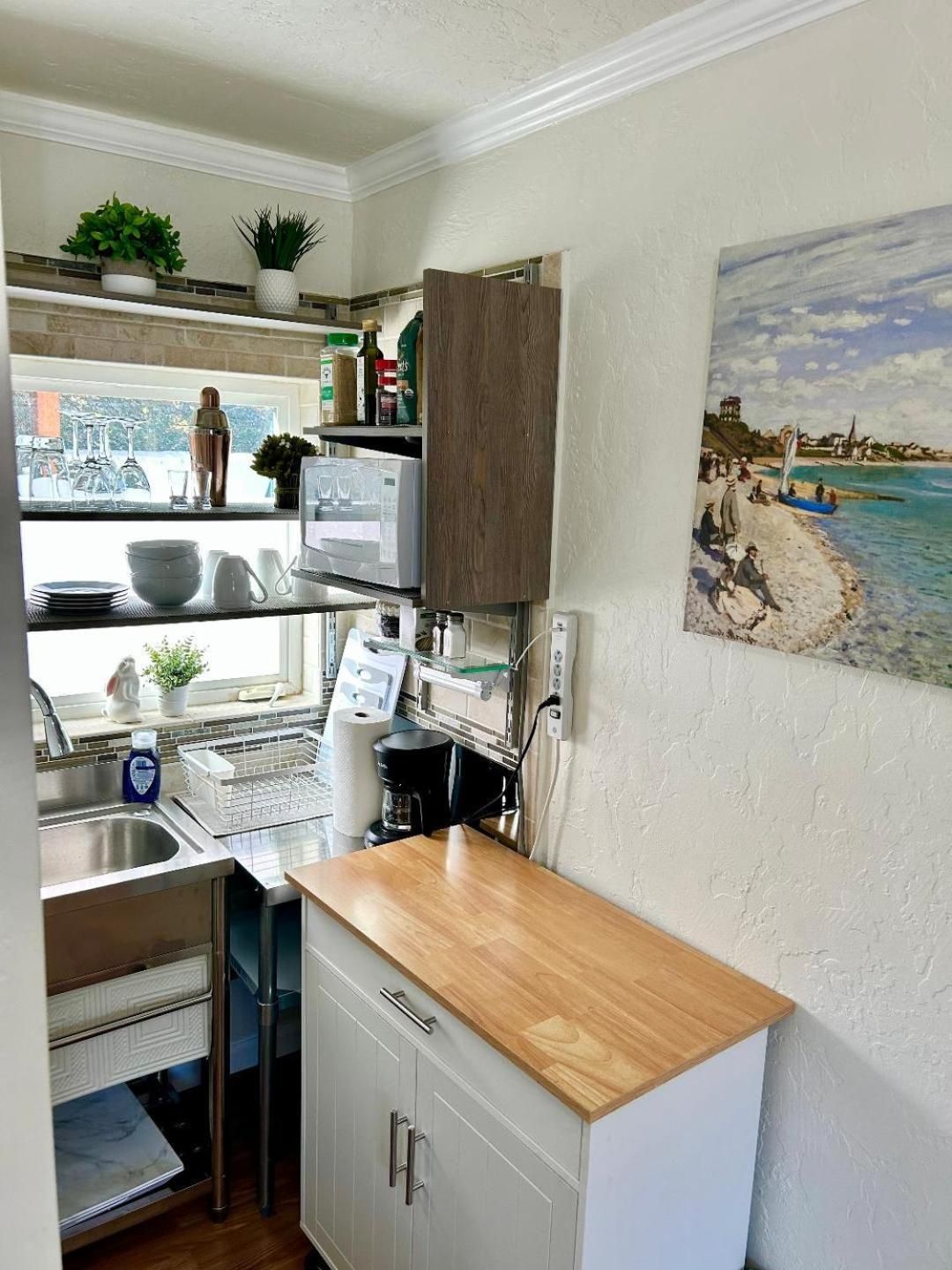 Monet Studio