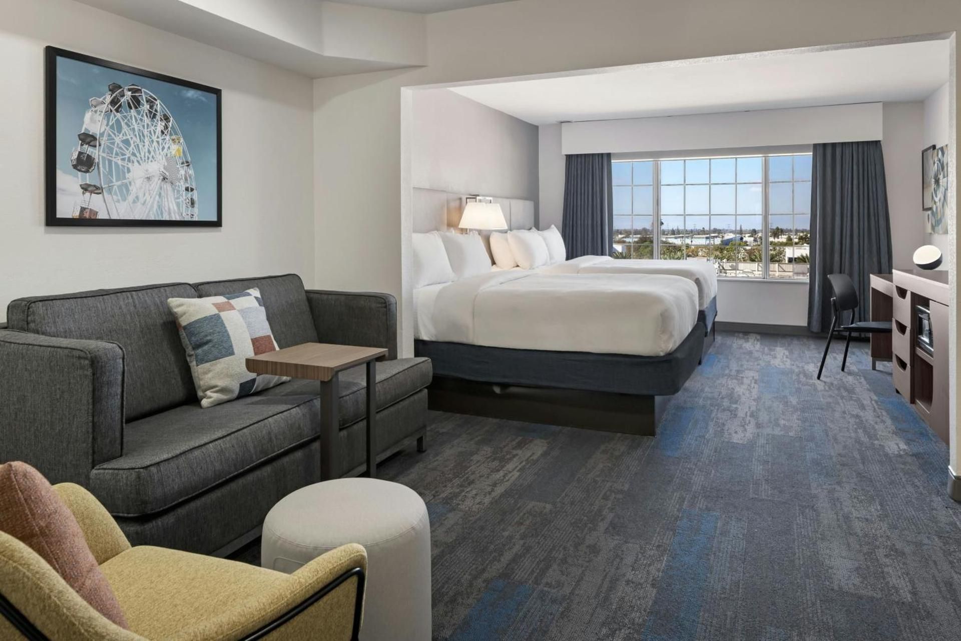 Queen Room with Two Queen Beds and Sofa Bed - Hearing Accessible