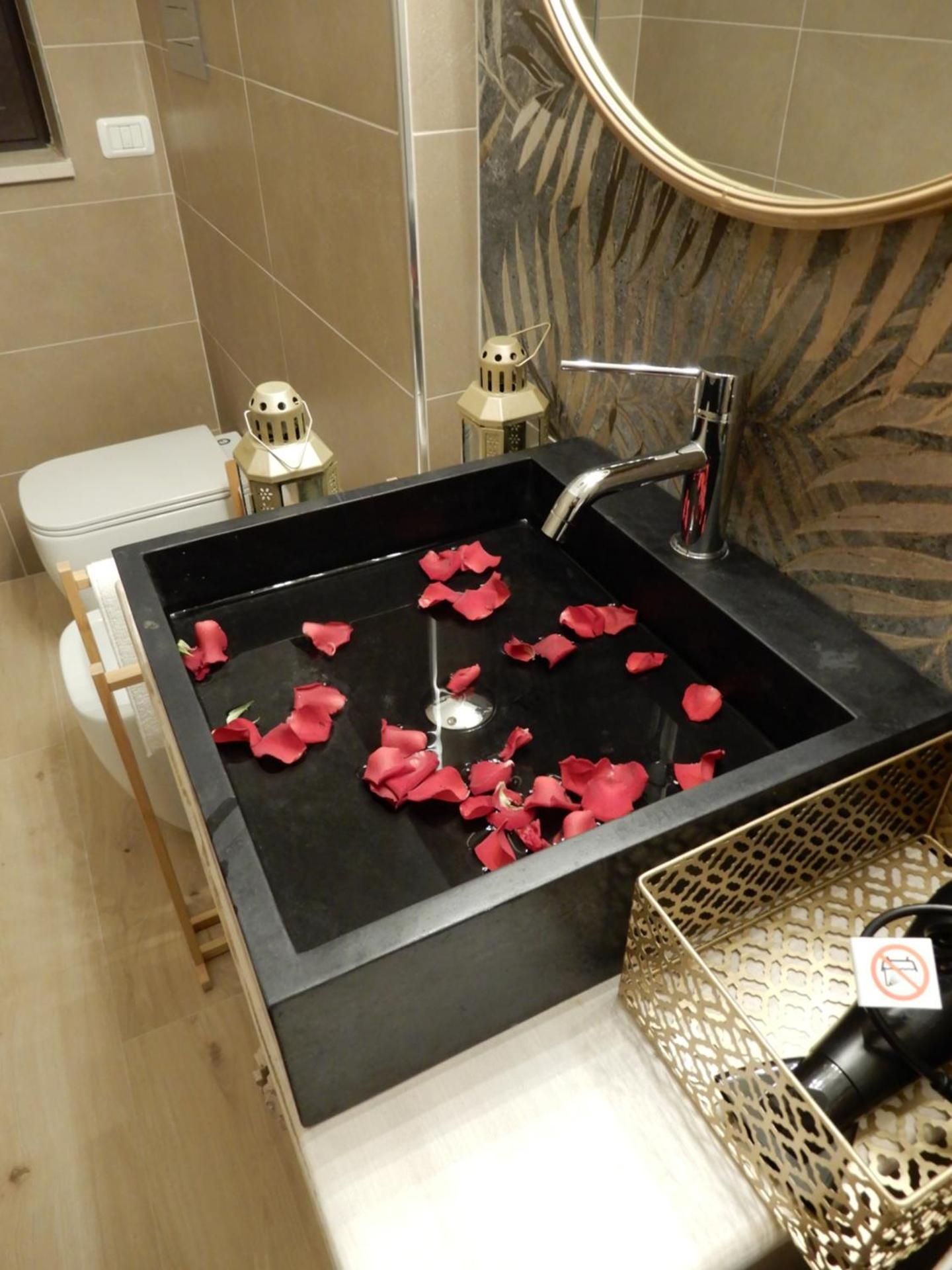 Caserta Royale Suite