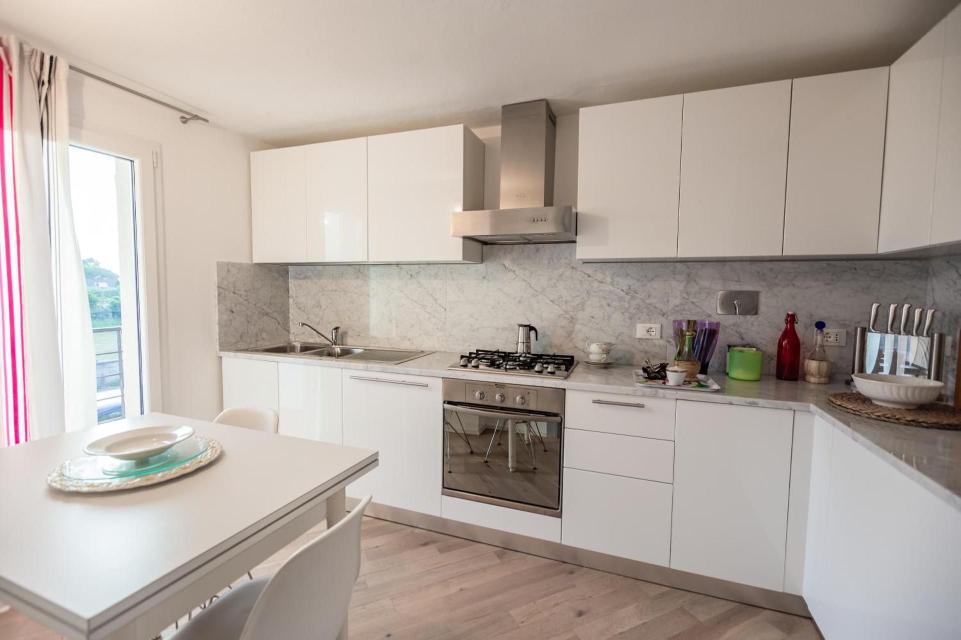 Casa Summer Apartment with Terrace 2