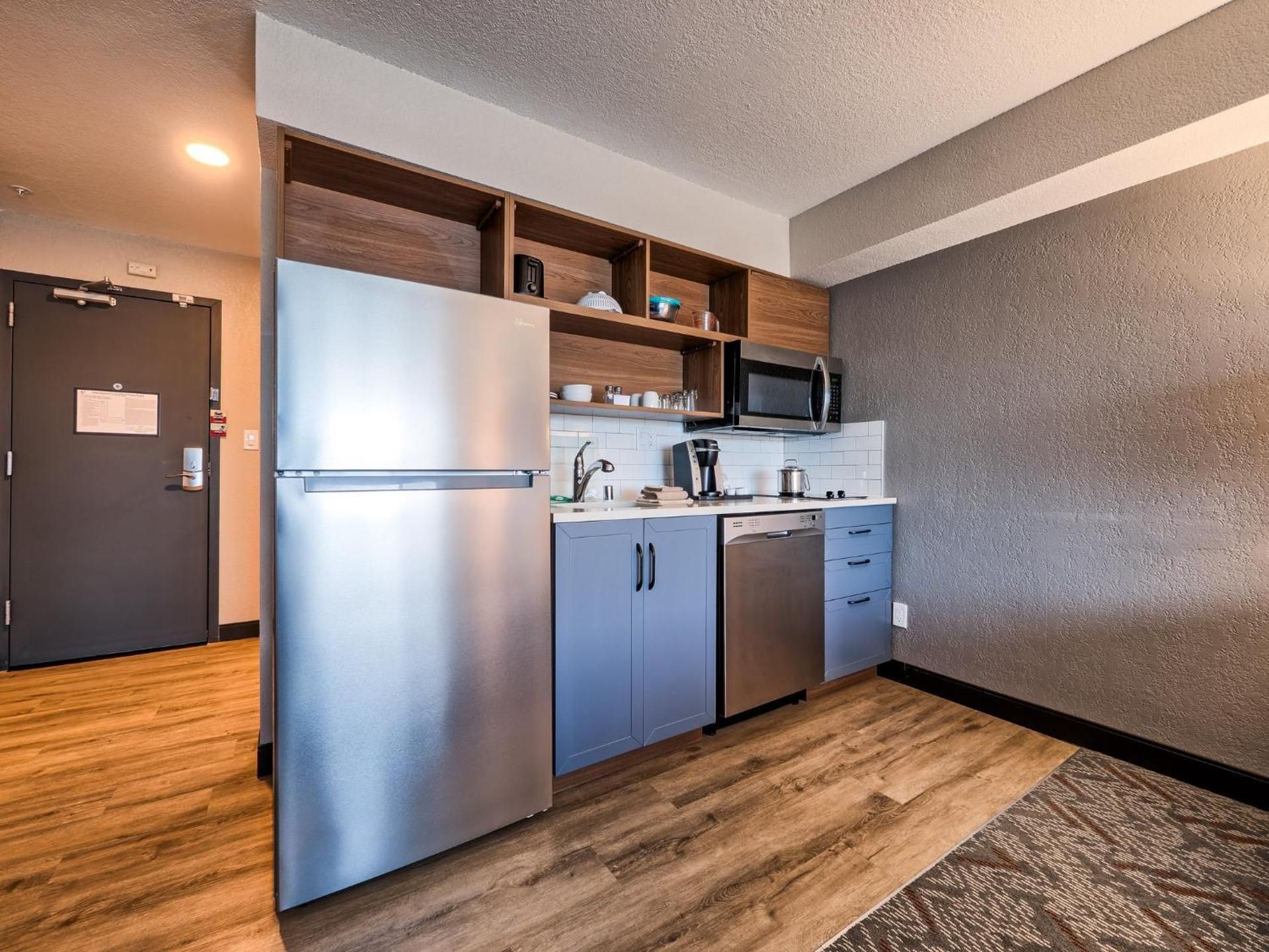 King Studio Suite