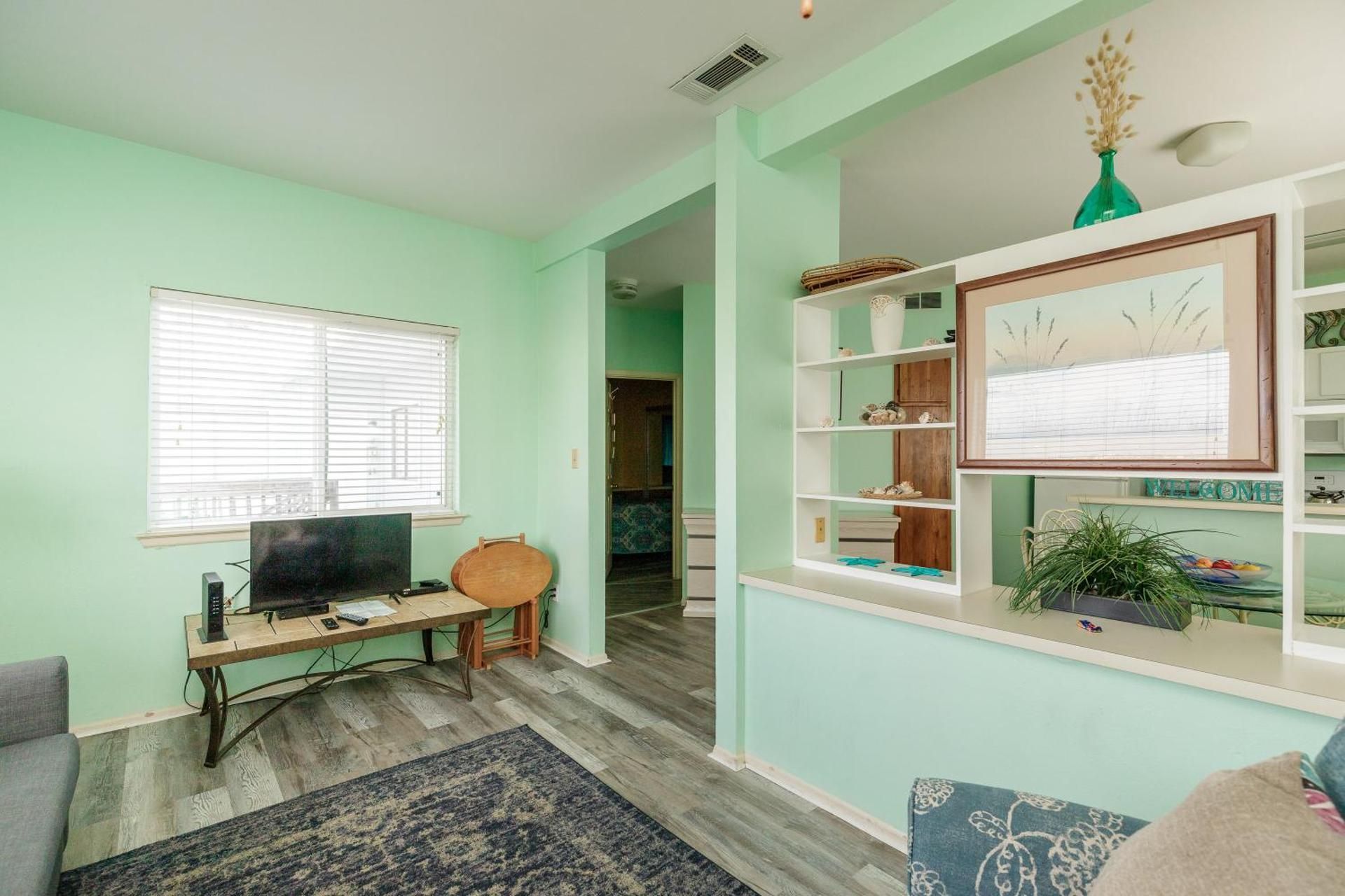 Apartment with Balcony