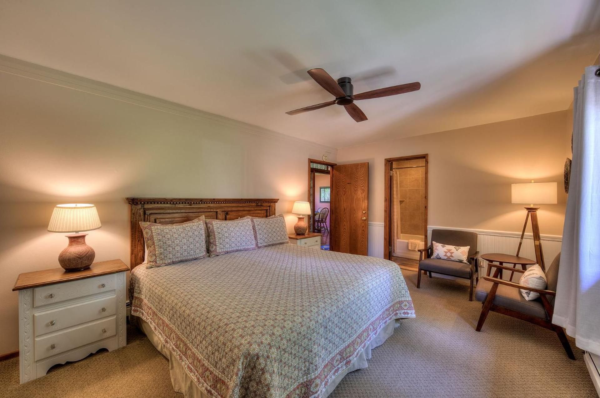 Castle Valley Inn King Room with Garden View