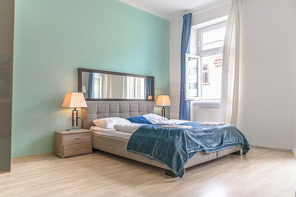 Basic Apartment