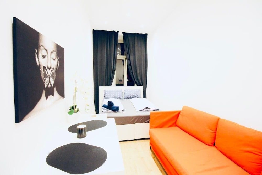 Basic Apartment