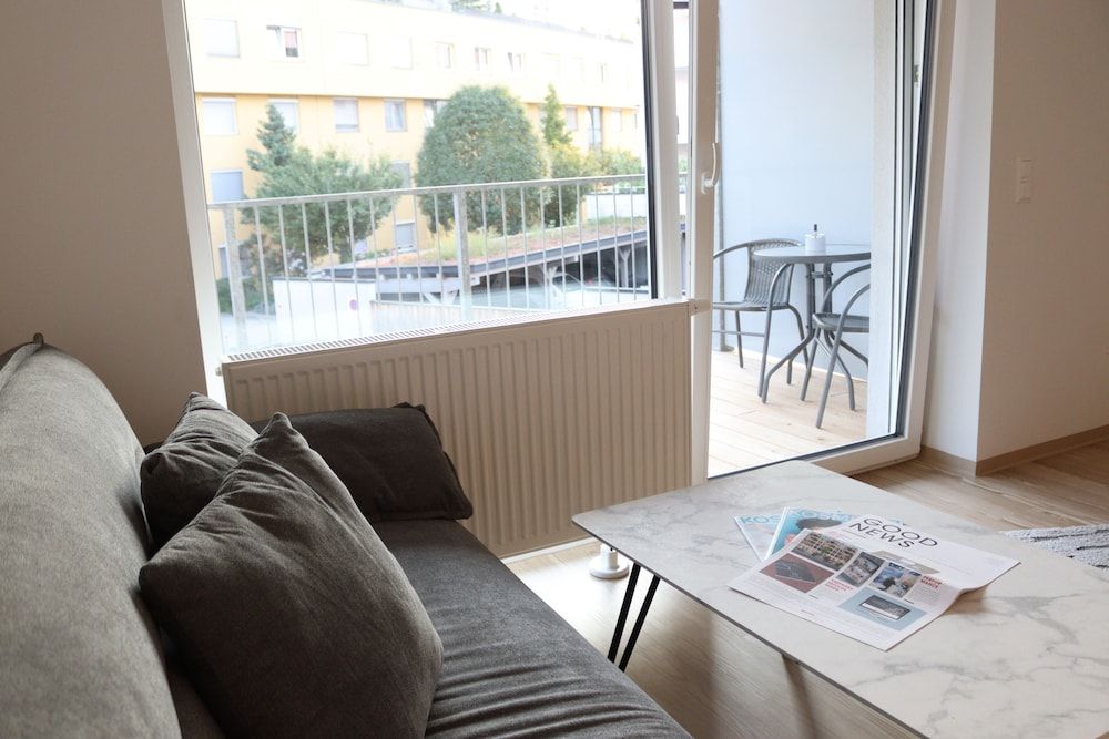 Comfort Apartments Villach Self CheckIn Apartment, Balcony 4