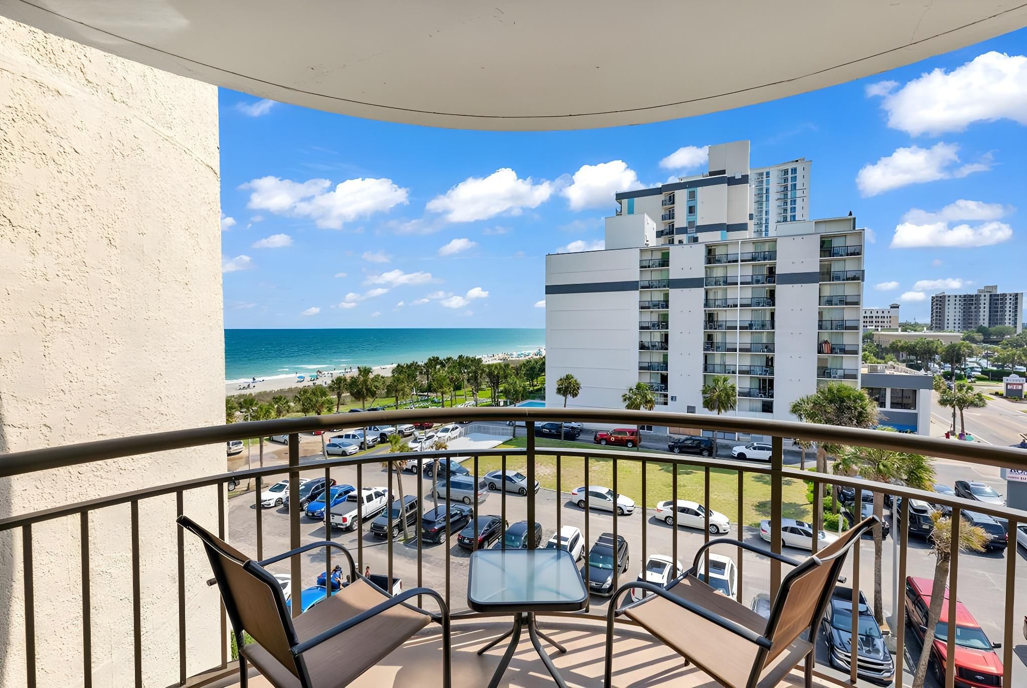 1BR Meridian Plaza Condo | Ocean View | Pool