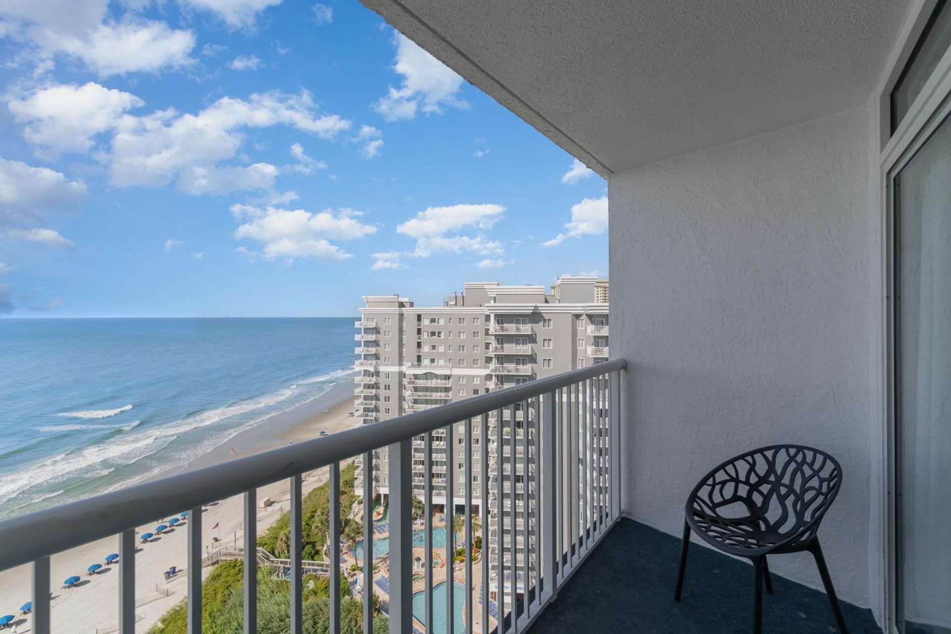 Apartment with Balcony