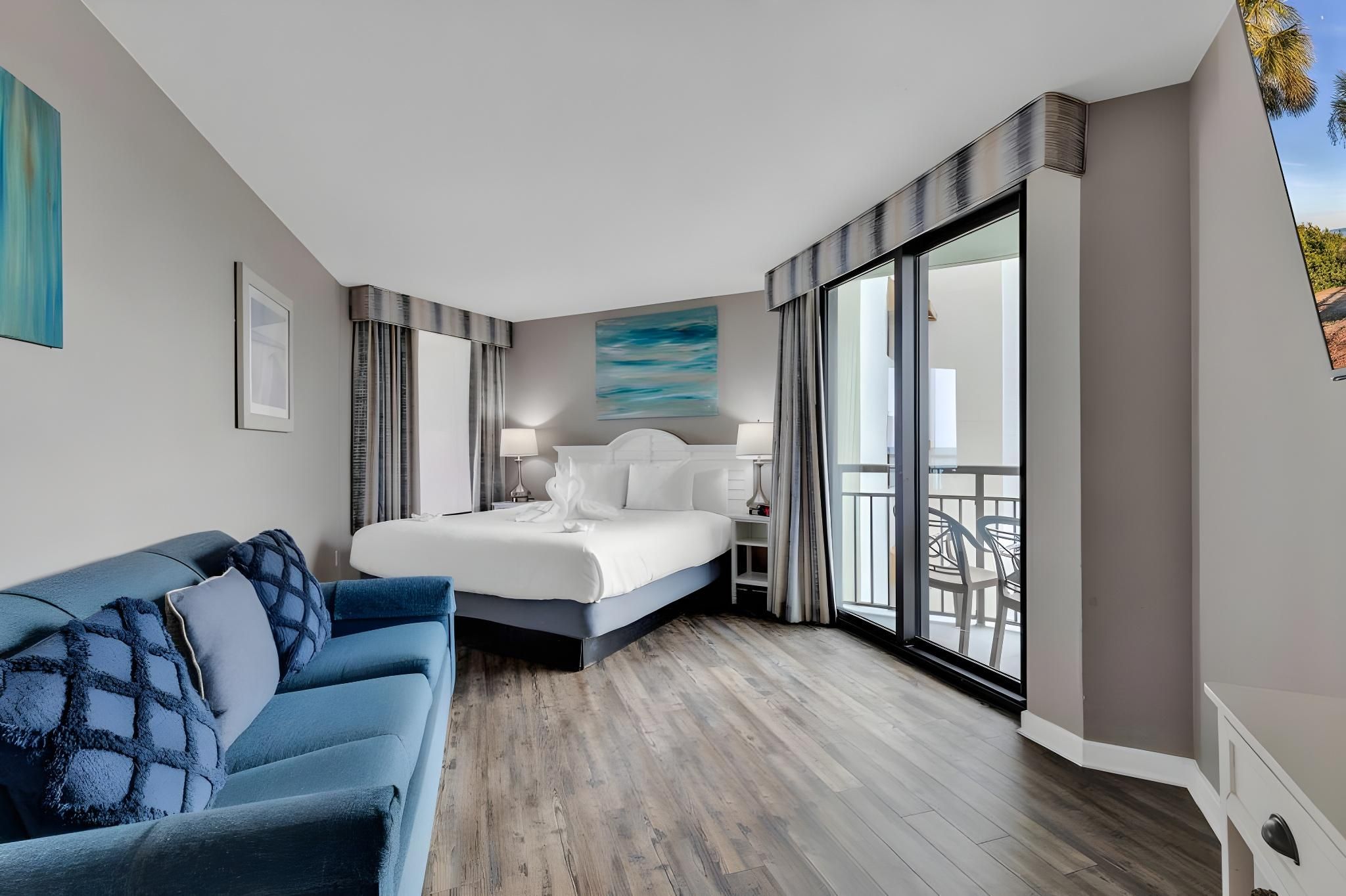 Ocean View 1BR Condo with 2 Balconies