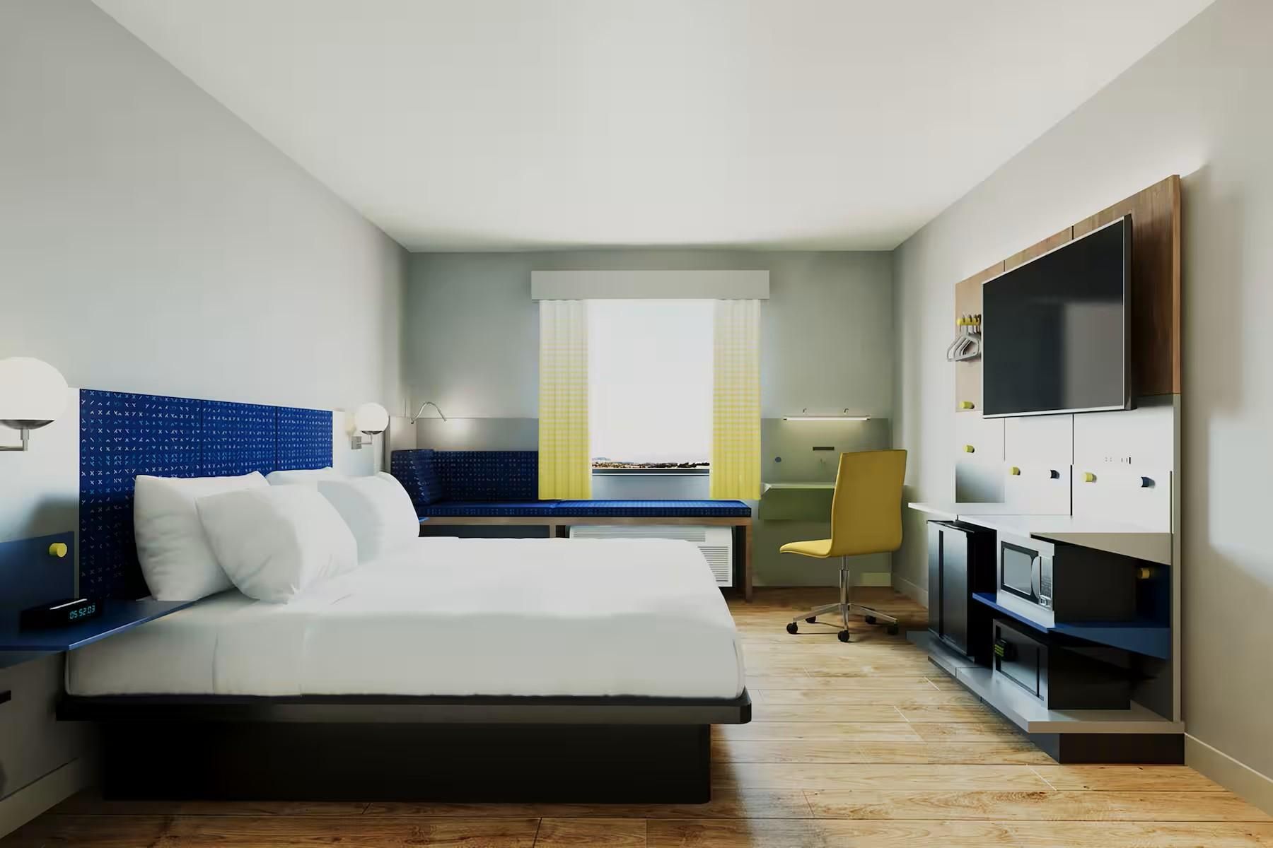 1 King Bed, Mobility Accessible Room, Bathtub w/ Grab Bars, Non-Smoking
