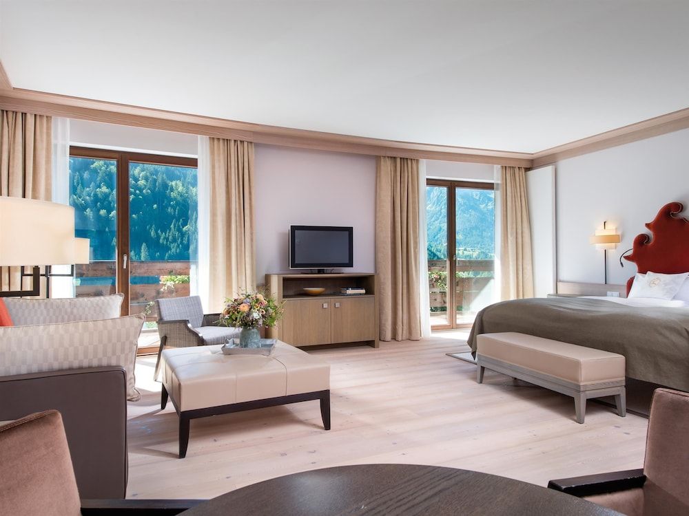 A-ROSA Ifen Hotel Kleinwalsertal Comfort Double Room, 1 King Bed, Non Smoking 3