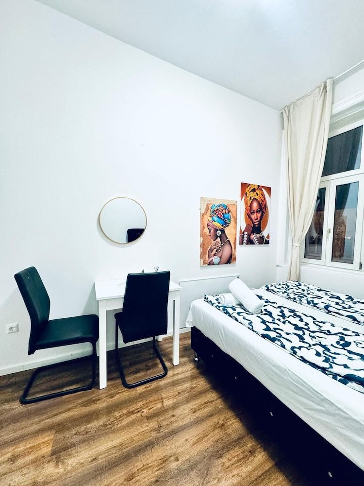 Basic Apartment