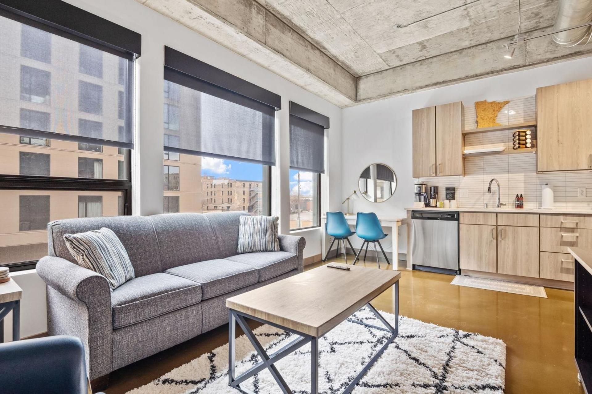 One-Bedroom Apartment