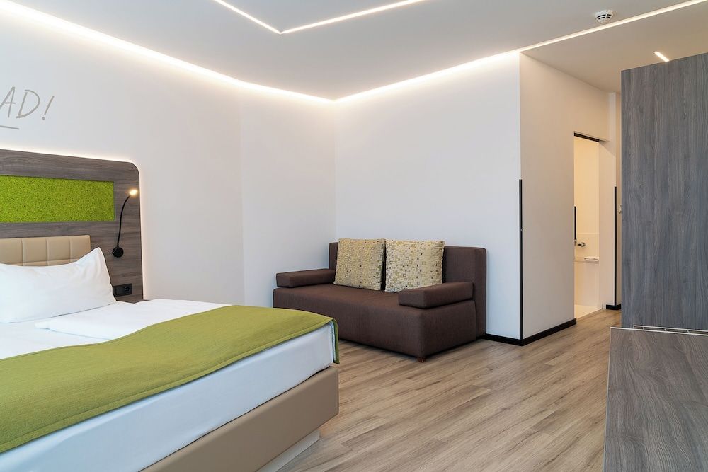 CHRIZZ Rooms Superior Double Room 2