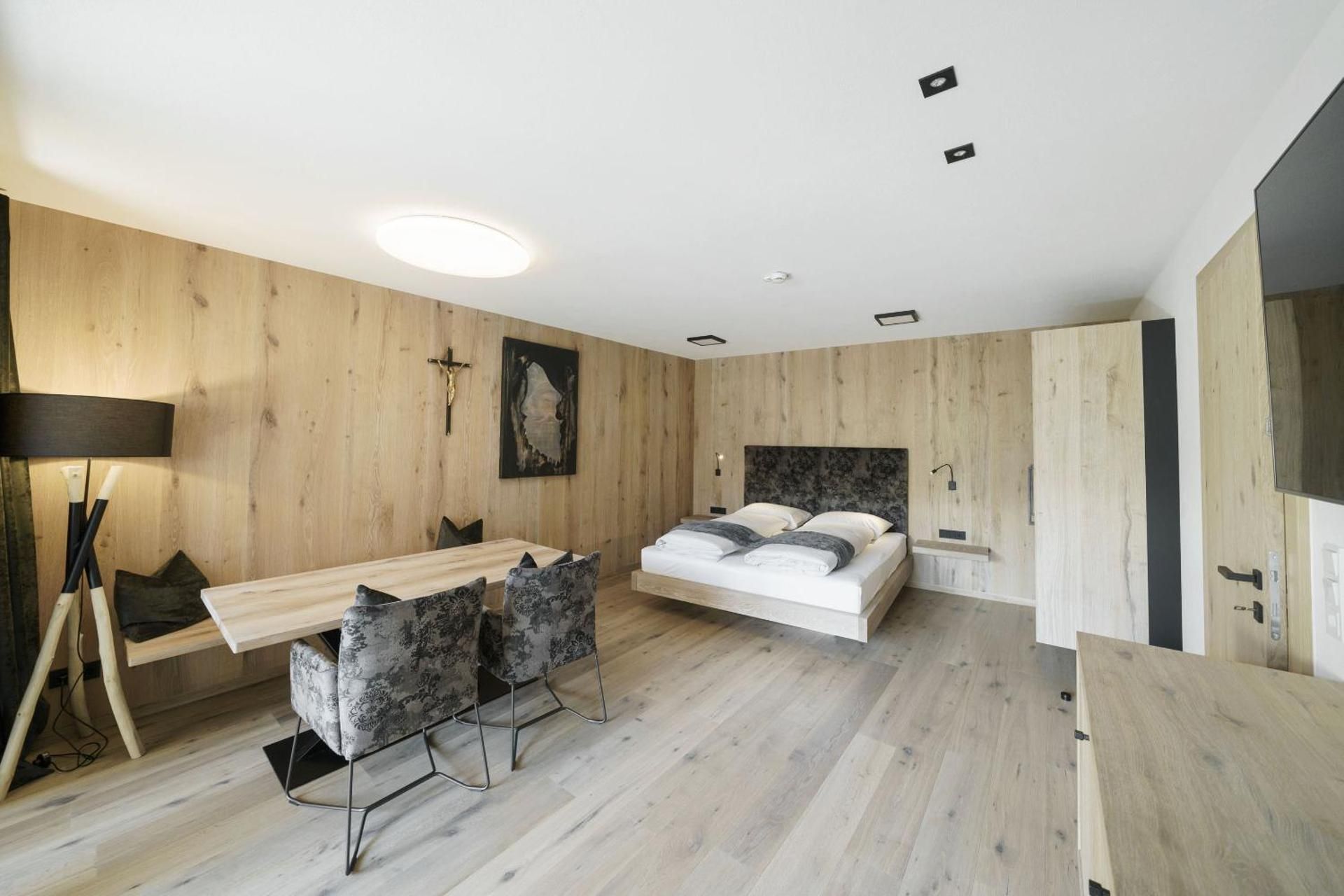 Superior Queen Room with Two Queen Beds