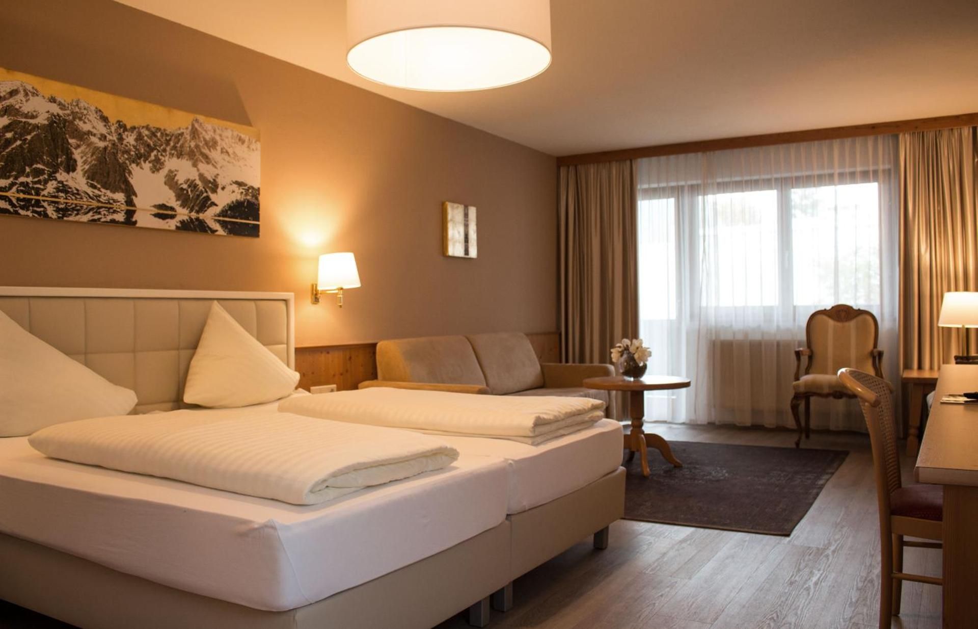 Junior Suite with Mountain View