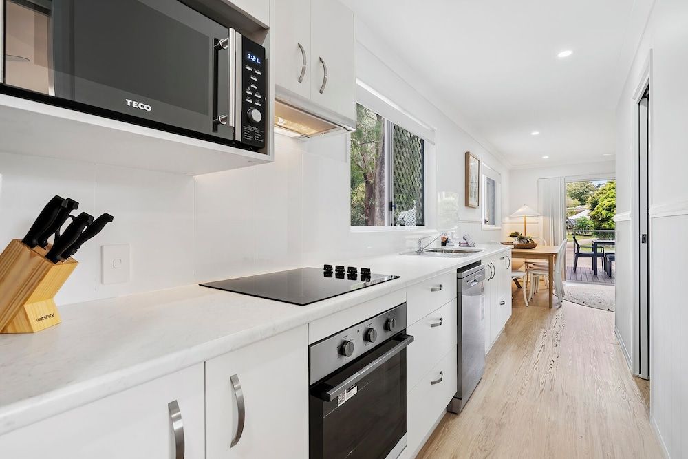 Ingenia Holidays Kinka Beach Yeppoon 3 Bedroom Deluxe Villa 2