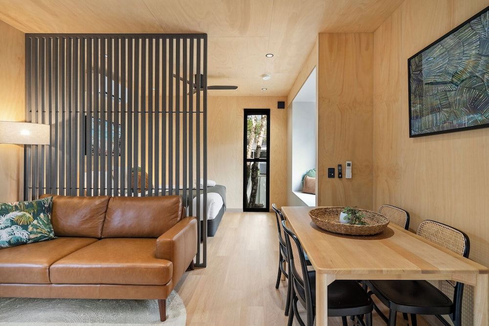 Duplex Studio Pod