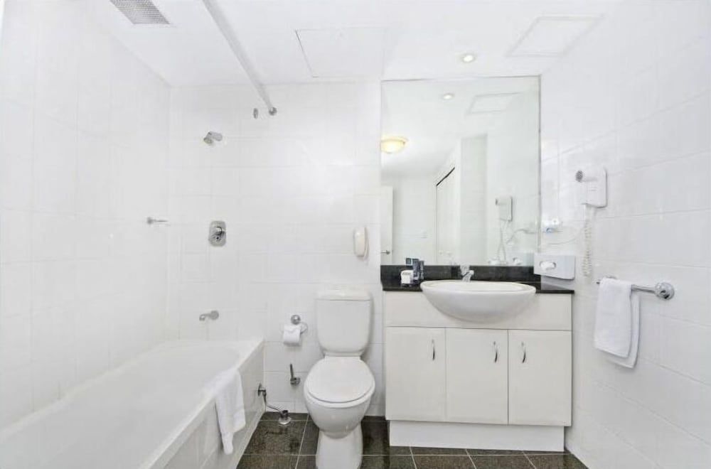 1 Valentine Ave Classic Apartment 6