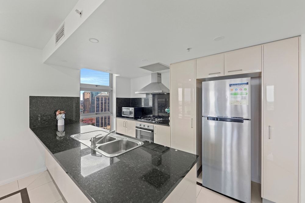 CLLIX Brisbane Central Apartments Three Bedroom Three Bathroom Split Level City View Penthouse 2