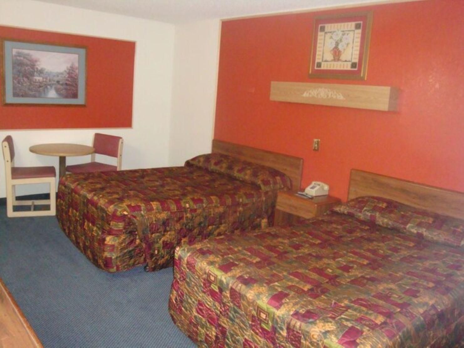 2 Queen Beds Non-Smoking