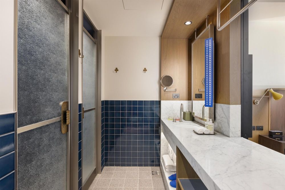 Hannah St Hotel Melbourne Local Room 3