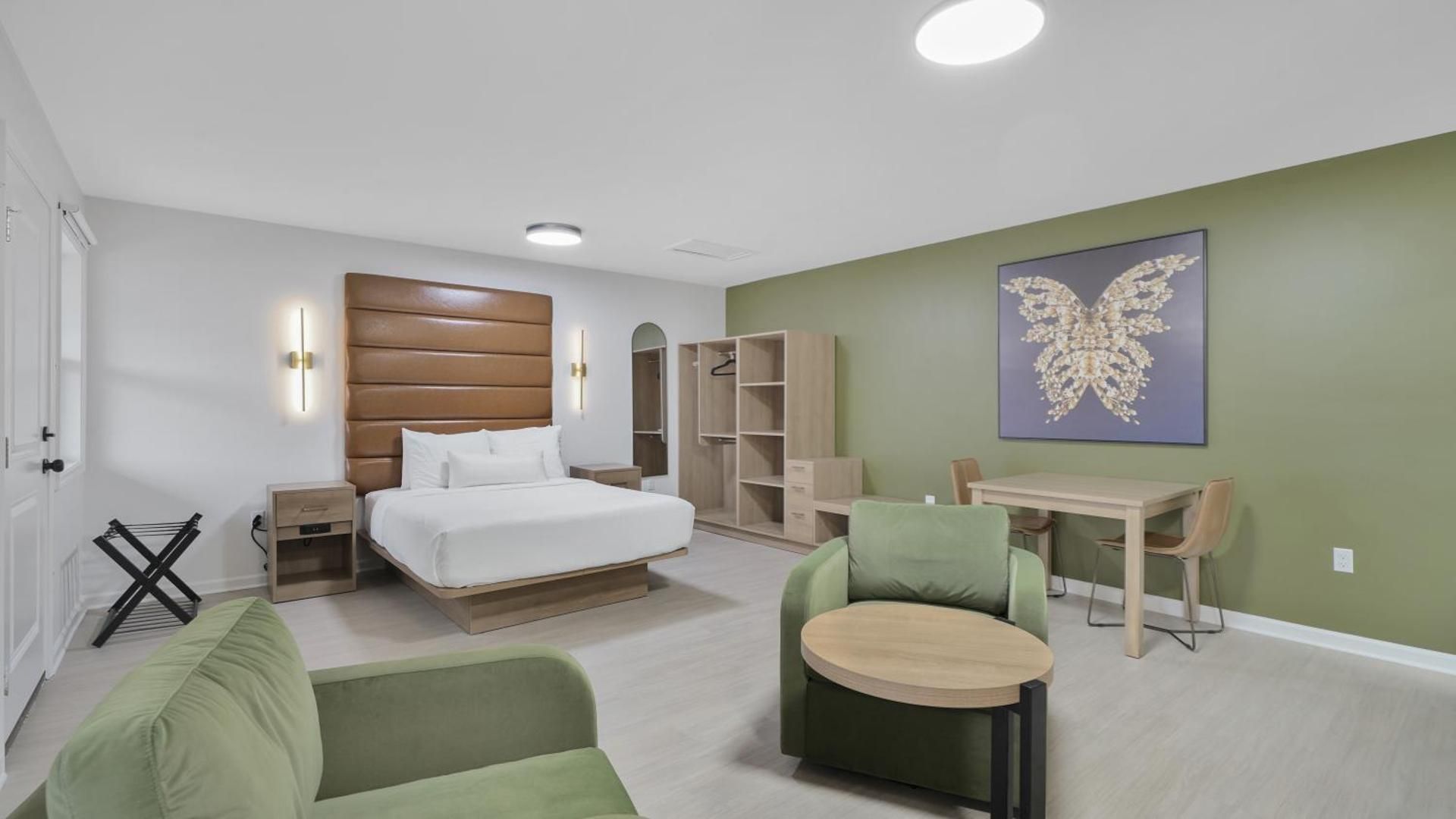 Deluxe Double Room