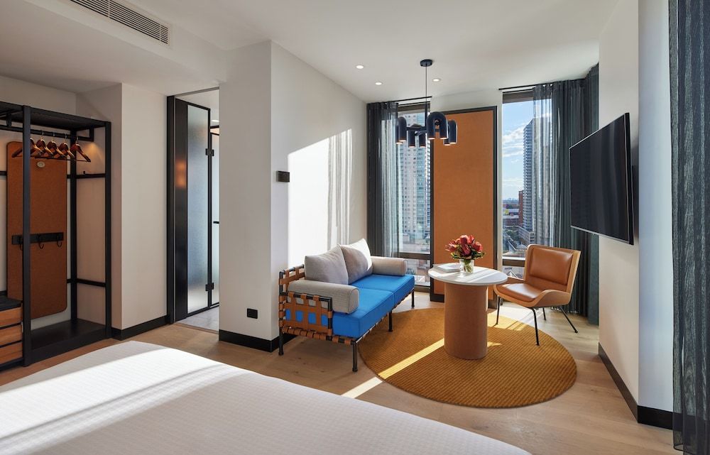 Premium Room, 1 King Bed