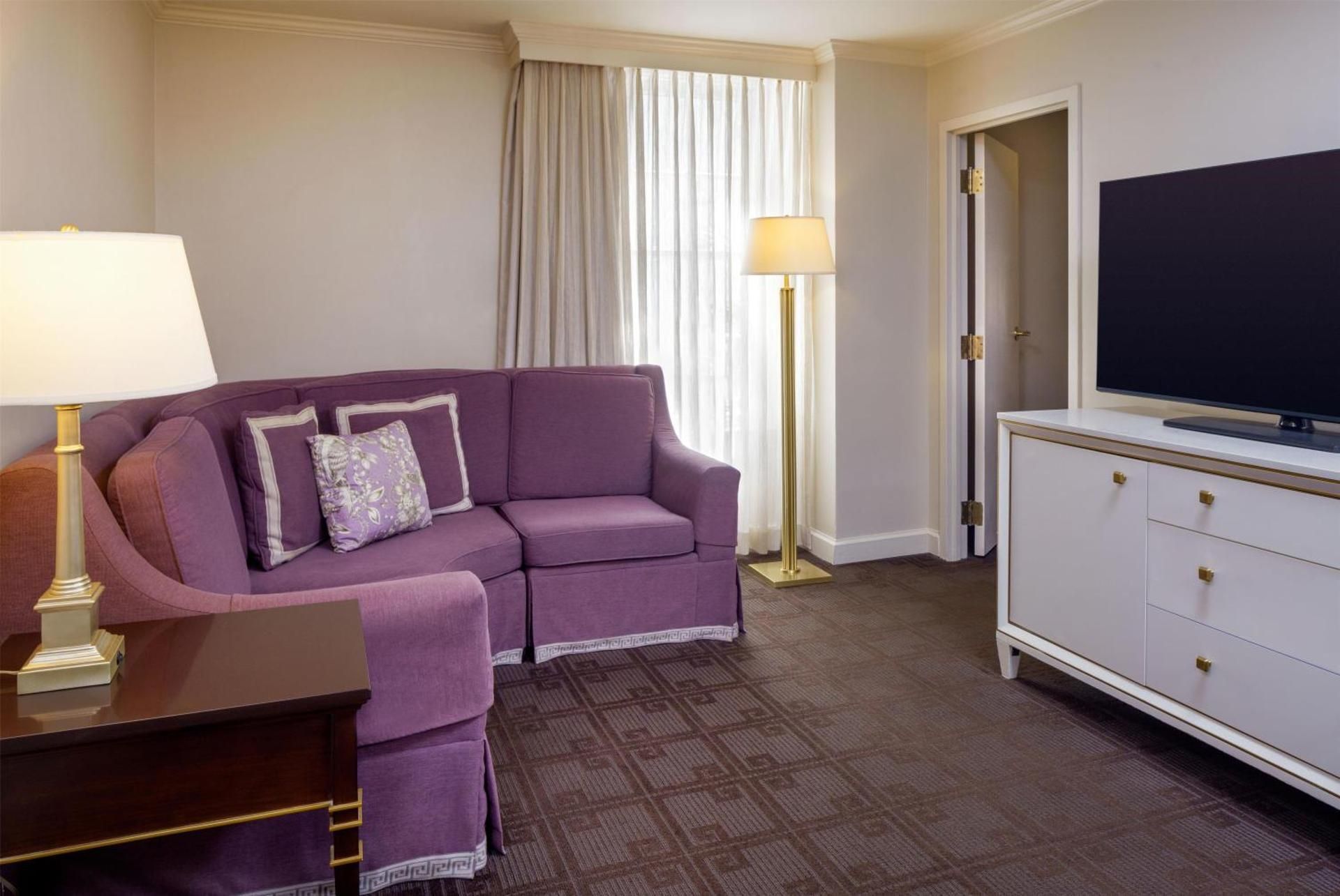 Junior Suite King