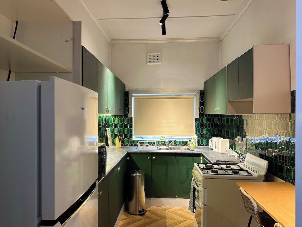 Modern Vintage Single & King size Rooms Classic Room, 1 King Bed 13