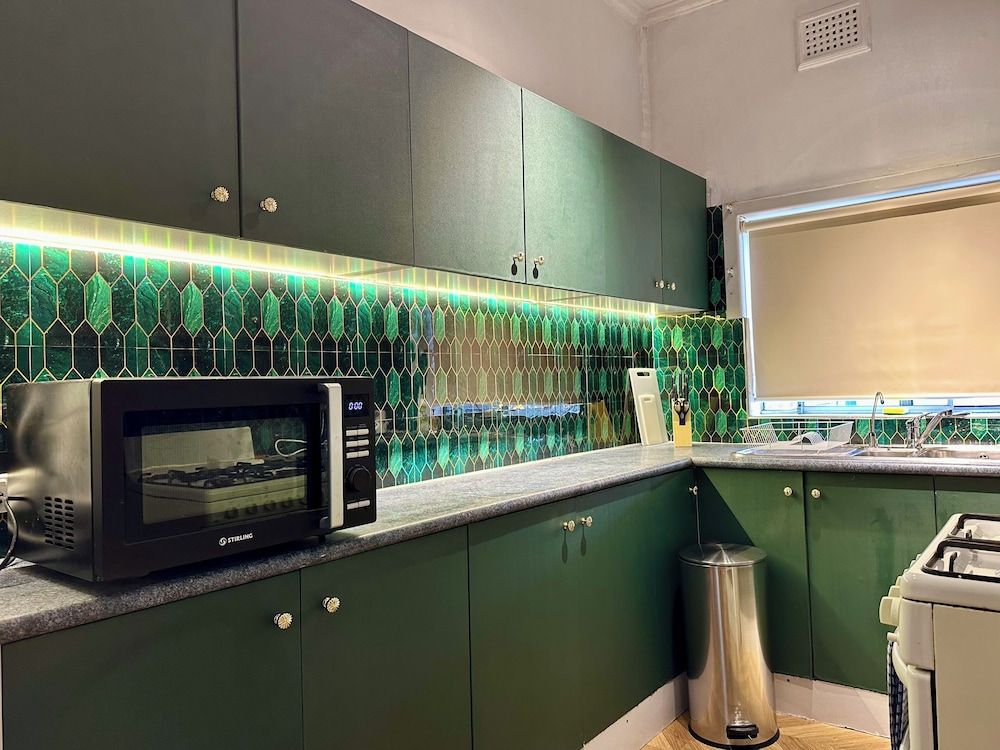 Modern Vintage Single & King size Rooms Classic Room, 1 King Bed 12