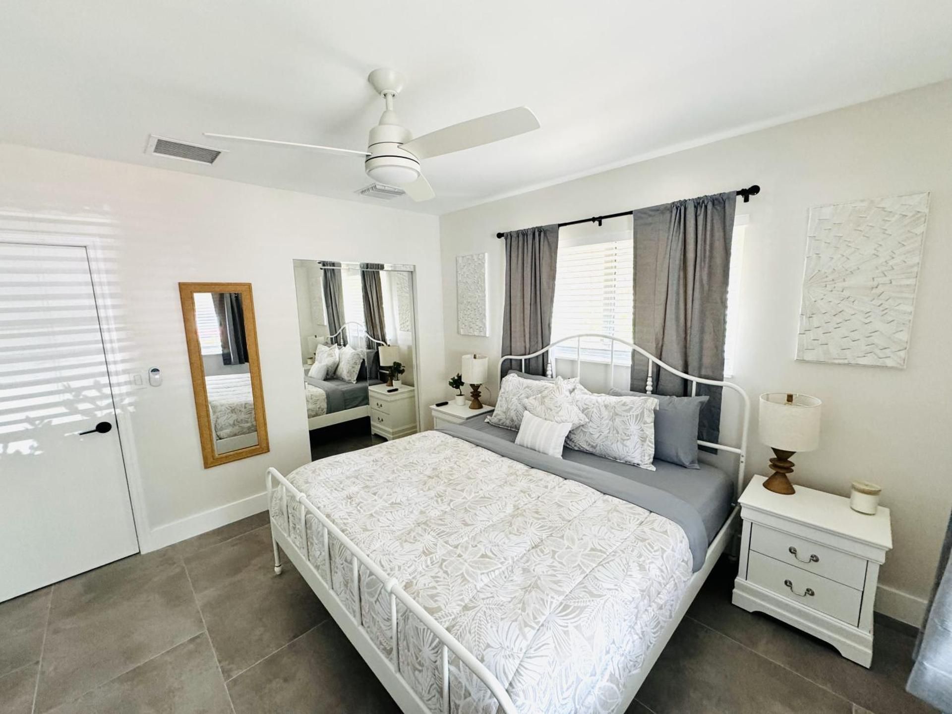 Deluxe Three Bedroom Three Bath, Family Home with Private Backyard