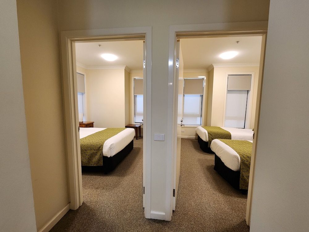 Mary MacKillop Sprituality Centre Melb Comfort Apartment, 2 Bedrooms, Kitchen, Courtyard Area 2