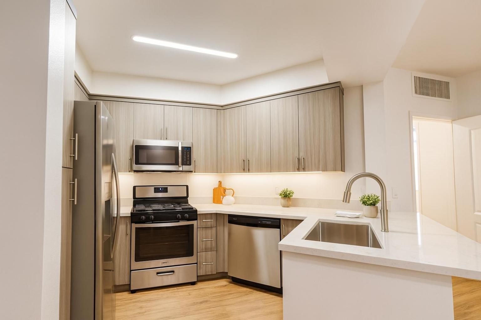 Deluxe One-Bedroom Apartment with Garden View