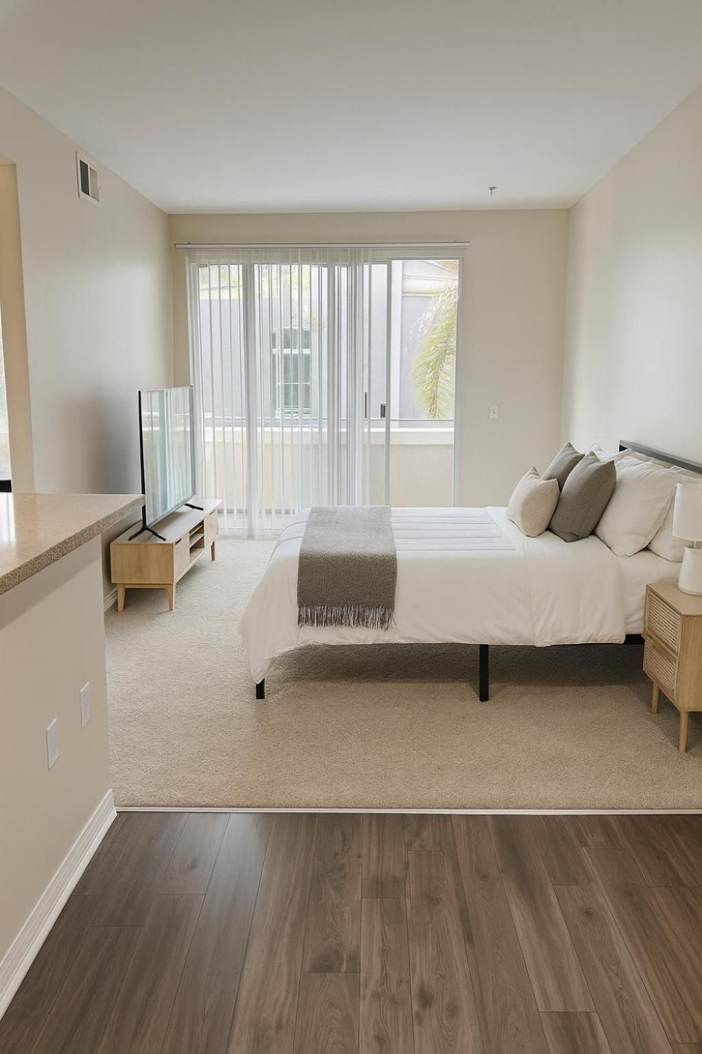 Deluxe One-Bedroom Apartment with Garden View