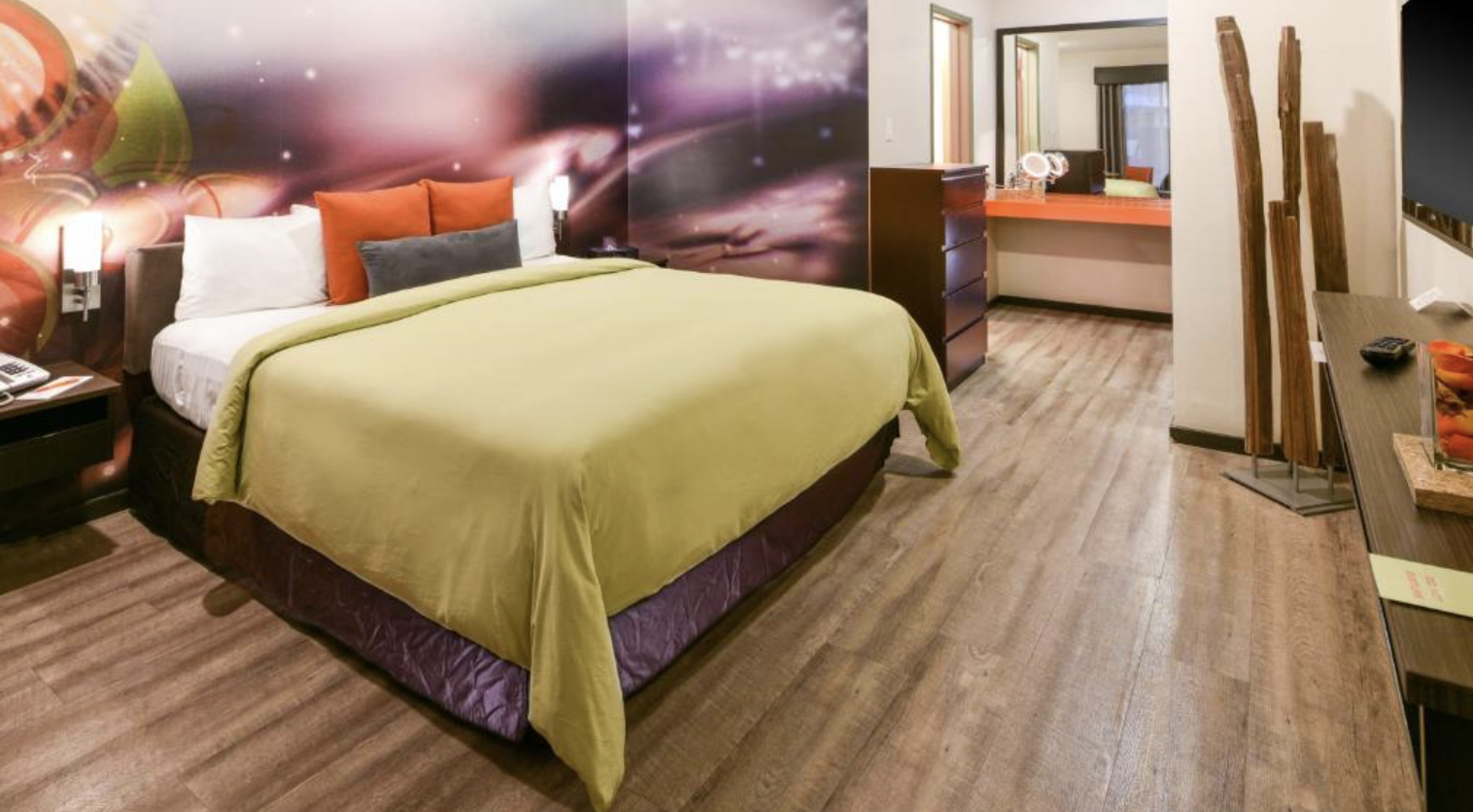 Standard Room, 1 Queen Bed