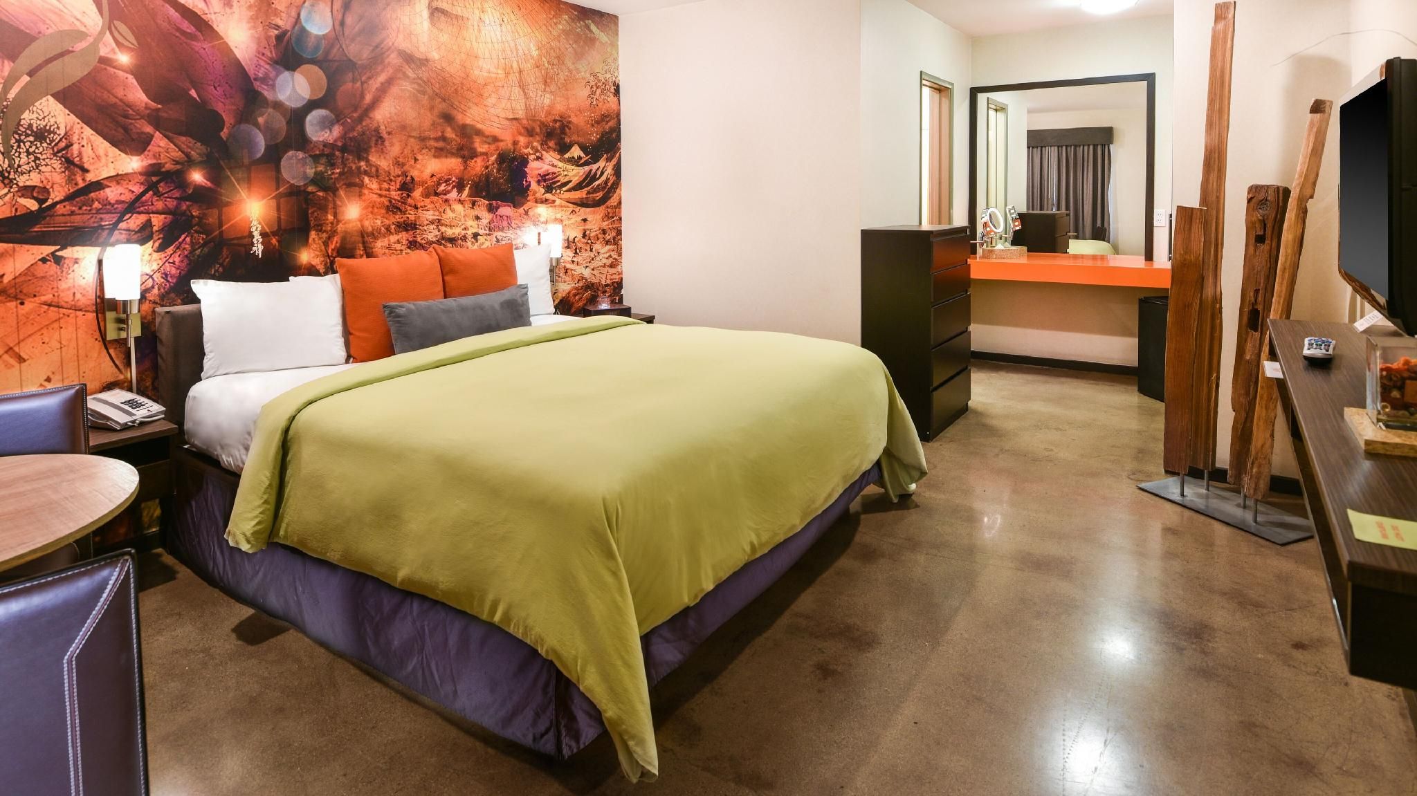 Standard Room, 1 Queen Bed