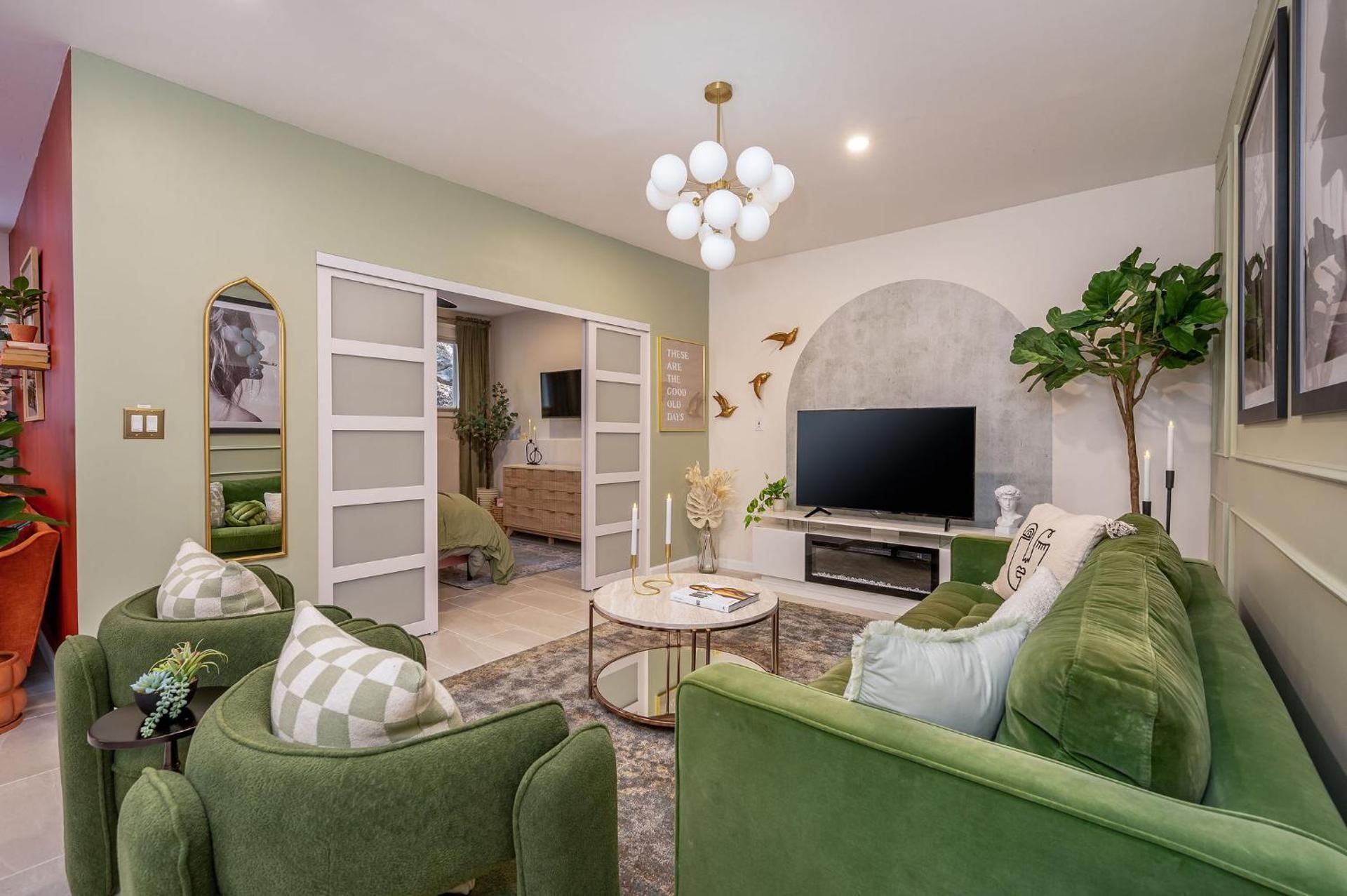 One-Bedroom Apartment