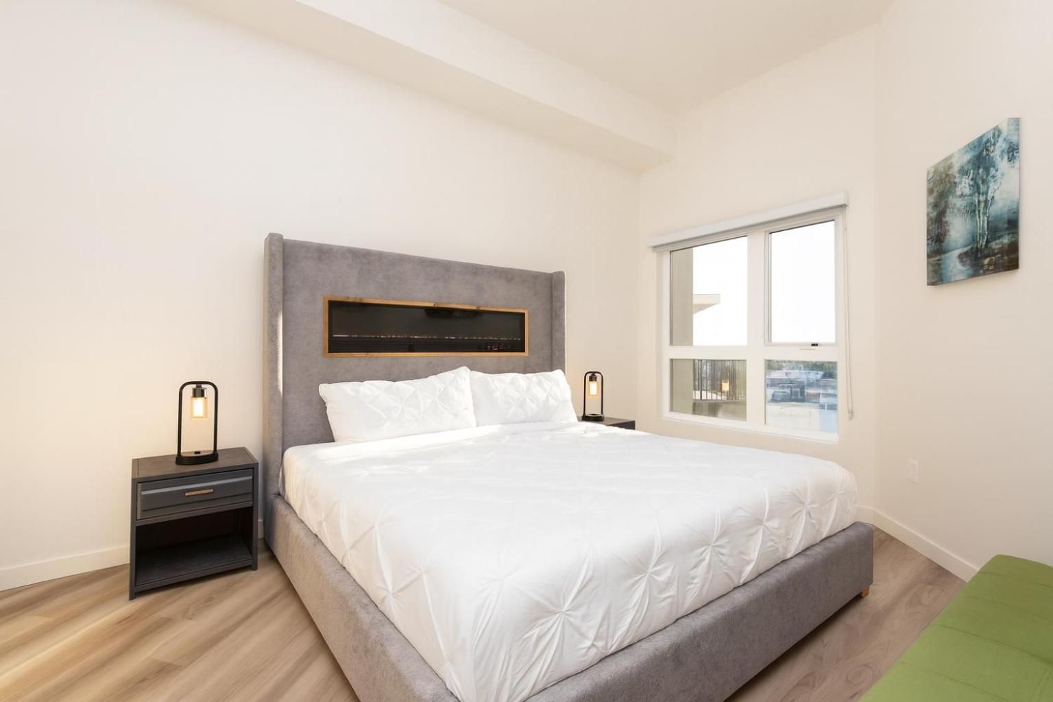 One-Bedroom Apartment with Balcony and City View