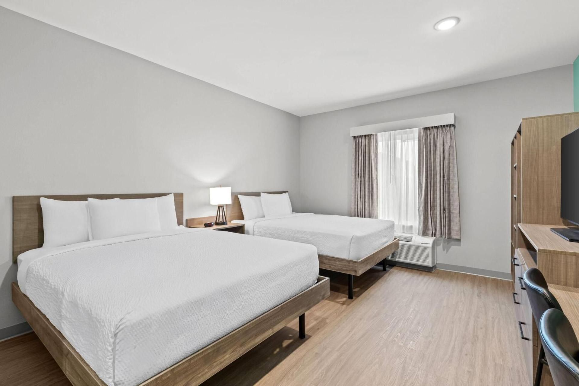 Suite with Two Queen Beds - Non-Smoking