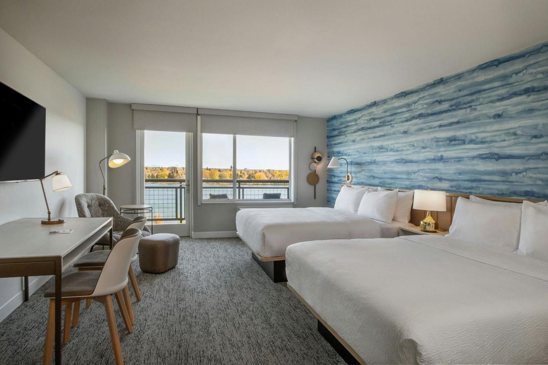 Queen Studio with Two Queen Beds and Balcony - River View